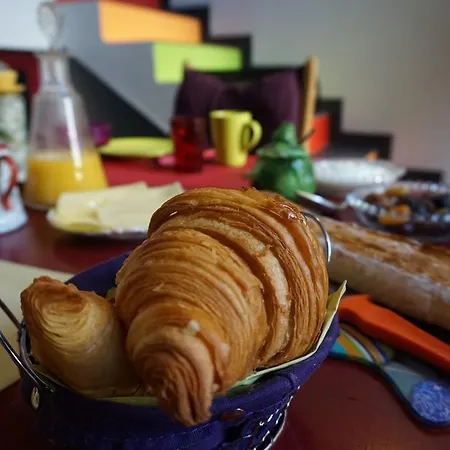 Bed & Breakfast La Maison Rouge