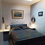 La Maison Rouge Bed & Breakfast 4*